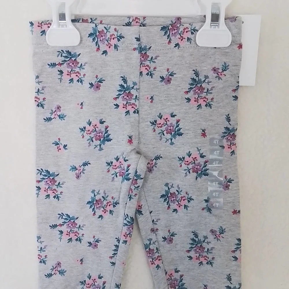 OshKosh Cotton Blend Leggings Size 4‎ in Gray w/ Floral Print